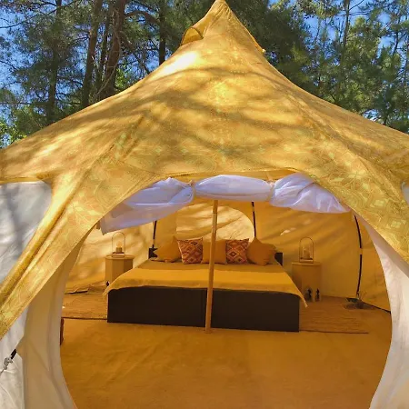 Vinsan Glamping & Wellness Centre Luksusowy namiot